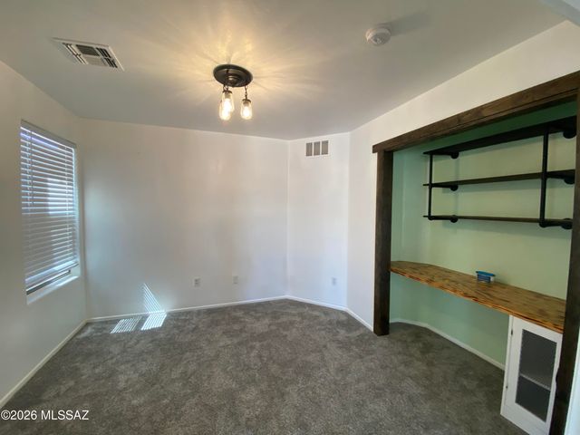 11117 W Golden Willow Drive, Marana, AZ 85653