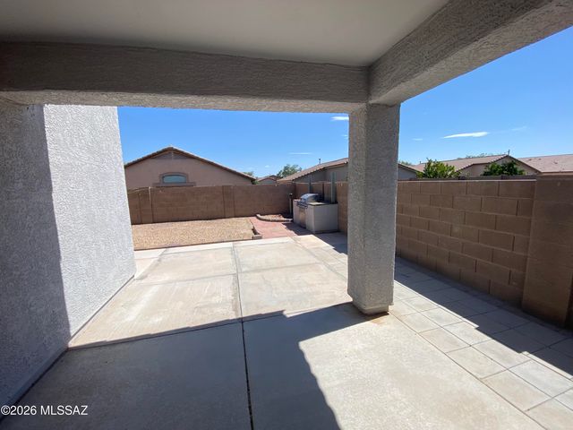 11117 W Golden Willow Drive, Marana, AZ 85653