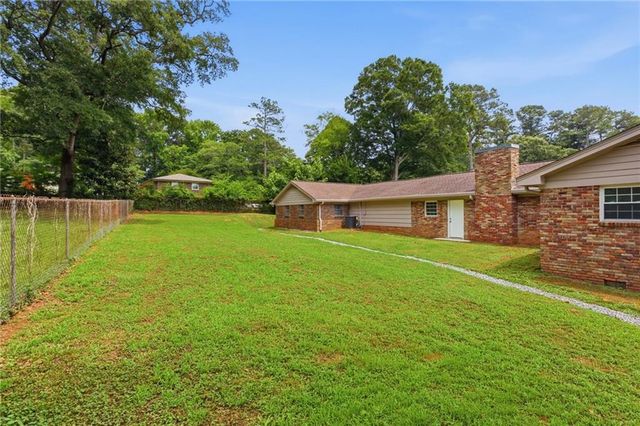 4045 Compton Circle, Powder Springs, GA 30127