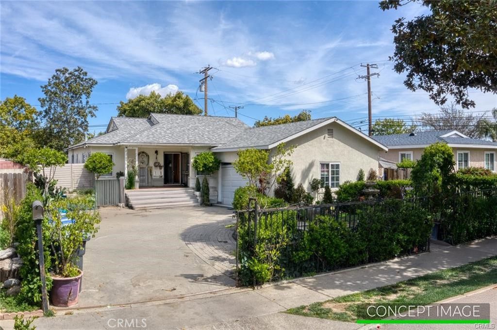 2005 W 11th, Santa Ana, CA 92703