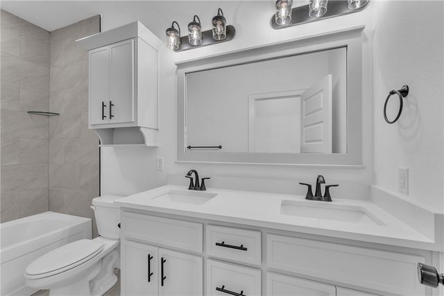 2401 Abbott Lane, Pea Ridge, AR 72751