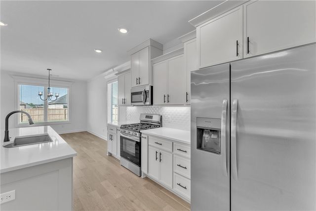 2401 Abbott Lane, Pea Ridge, AR 72751