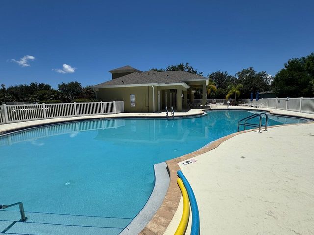 2679 W Brookfield Way, Vero Beach, FL 32966