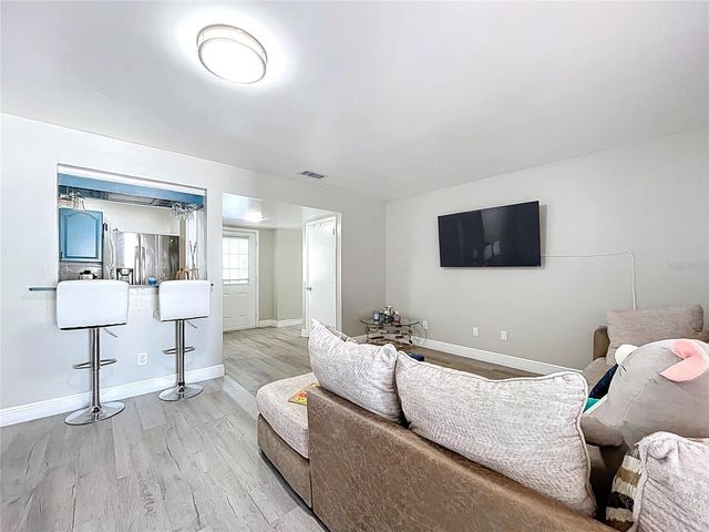 6408 TOWN N COUNTRY BOULEVARD, Tampa, FL 33615