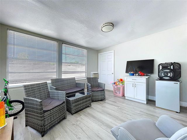 6408 TOWN N COUNTRY BOULEVARD, Tampa, FL 33615