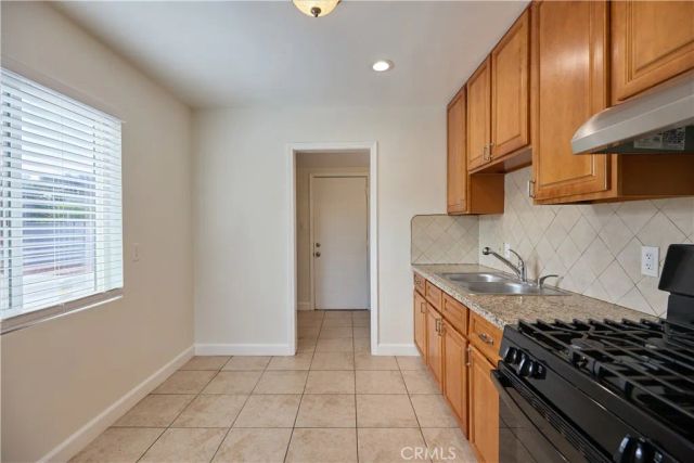 3644 Russell Street, Riverside, CA 92501