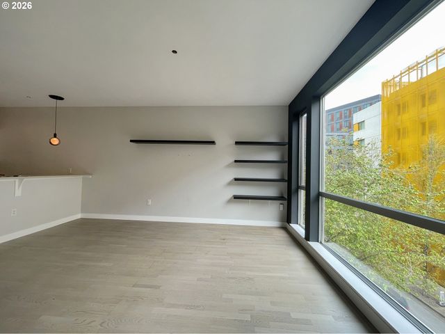 1125 Nw 9TH Ave 315, Portland, OR 97209