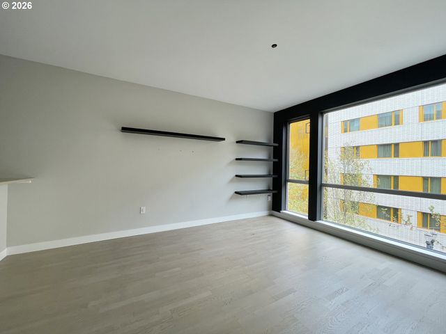 1125 Nw 9TH Ave 315, Portland, OR 97209