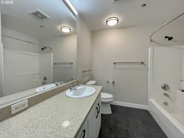 1125 Nw 9TH Ave 315, Portland, OR 97209