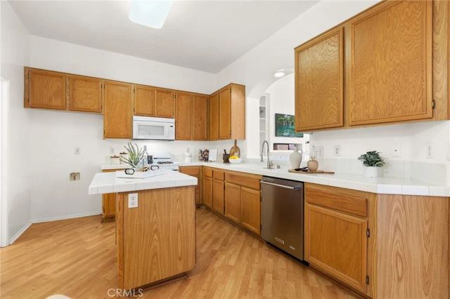 39847 Cote D Azure, Murrieta, CA 92563