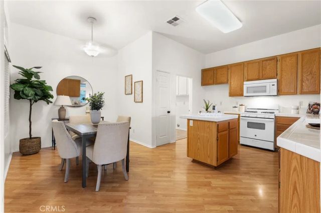 39847 Cote D Azure, Murrieta, CA 92563