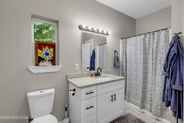 214 Simon Boulevard, Ocean Springs, MS 39564