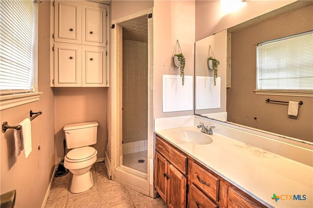 305 Tanglewood Road, Temple, TX 76502