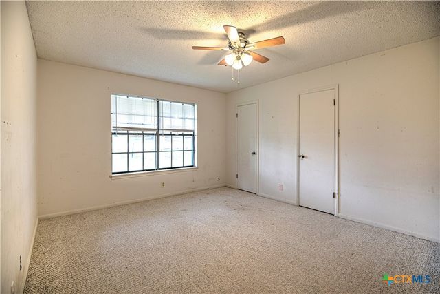 305 Tanglewood Road, Temple, TX 76502