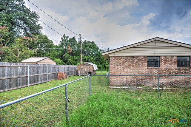 305 Tanglewood Road, Temple, TX 76502