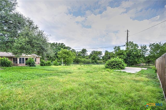305 Tanglewood Road, Temple, TX 76502