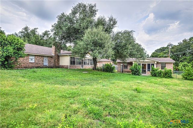 305 Tanglewood Road, Temple, TX 76502