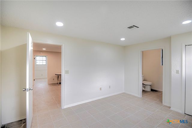 305 Tanglewood Road, Temple, TX 76502