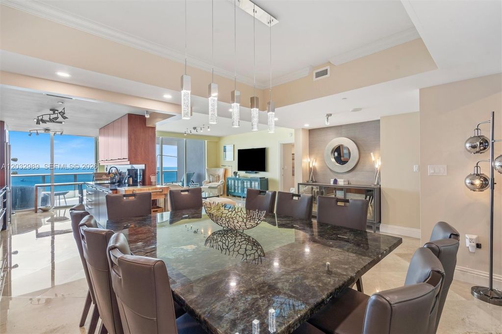1600 S Ocean Blvd Apt 402, Lauderdale By The Sea, FL 33062
