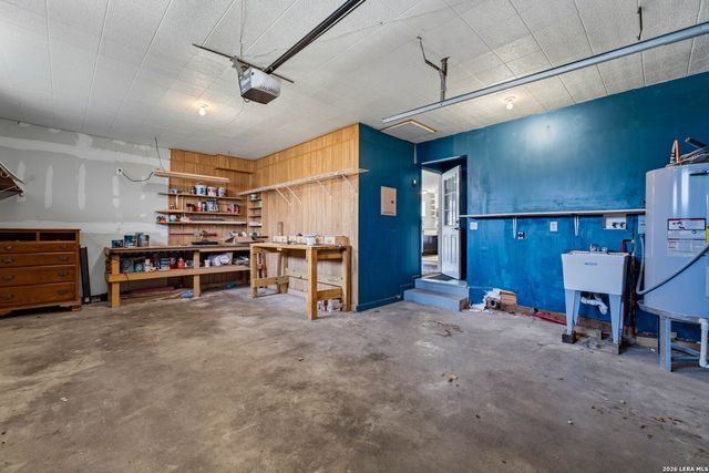 1232 Rivercrest Drive, New Braunfels, TX 78130