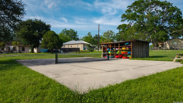 1232 Rivercrest Drive, New Braunfels, TX 78130