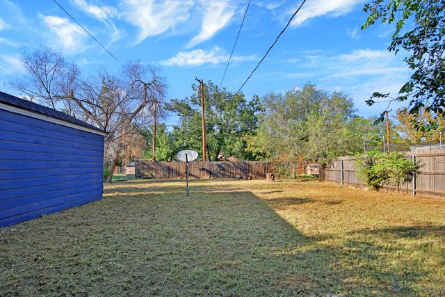 2004 31st Street, Lubbock, TX 79411