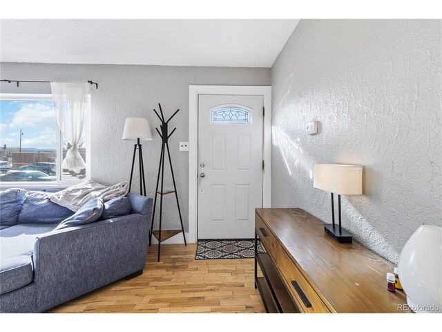 316 N Gilbert St, Castle Rock, CO 80104