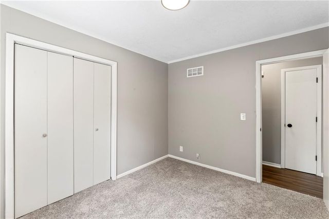 14832 E Nickell Avenue, Independence, MO 64050