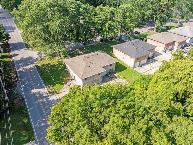 14832 E Nickell Avenue, Independence, MO 64050