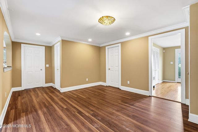910 Somerset Drive, Toms River, NJ 08753