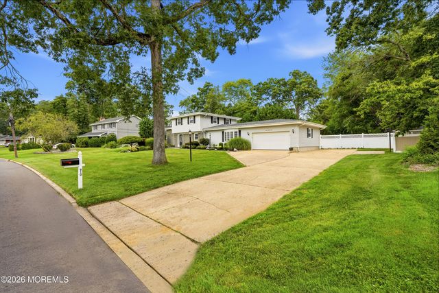 910 Somerset Drive, Toms River, NJ 08753