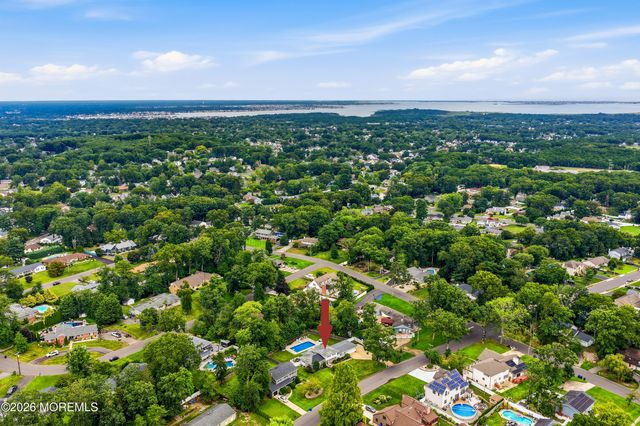 910 Somerset Drive, Toms River, NJ 08753