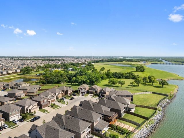 18137 Lakefront Court, Forney, TX 75126