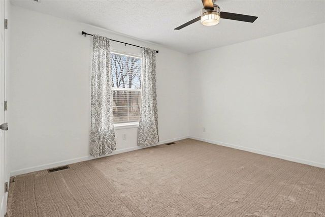 29216 Saddlebred Lane, Dowagiac, MI 49047