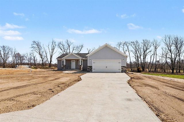 29216 Saddlebred Lane, Dowagiac, MI 49047