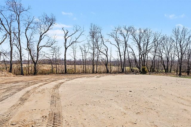 29216 Saddlebred Lane, Dowagiac, MI 49047