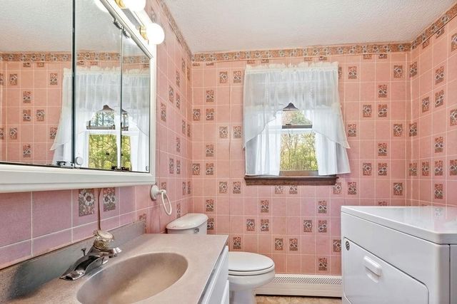 3 Cortland Drive, Salem, NH 03079