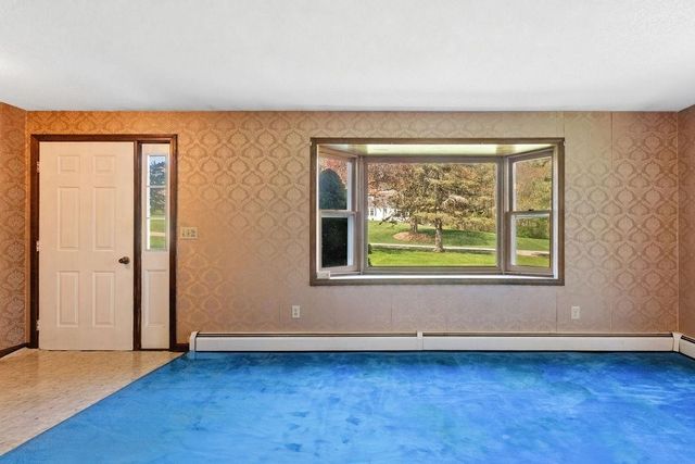 3 Cortland Drive, Salem, NH 03079