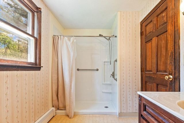 3 Cortland Drive, Salem, NH 03079