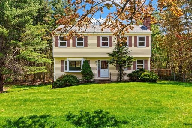 3 Cortland Drive, Salem, NH 03079