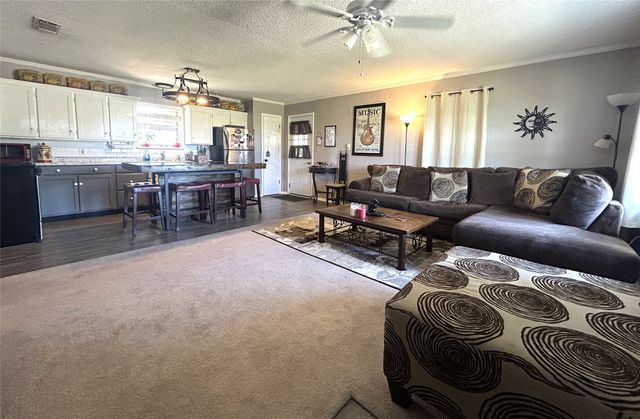 1689 W FM 898, Bonham, TX 75418