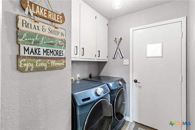 2123 Canyon Lake Drive, Canyon Lake, TX 78133