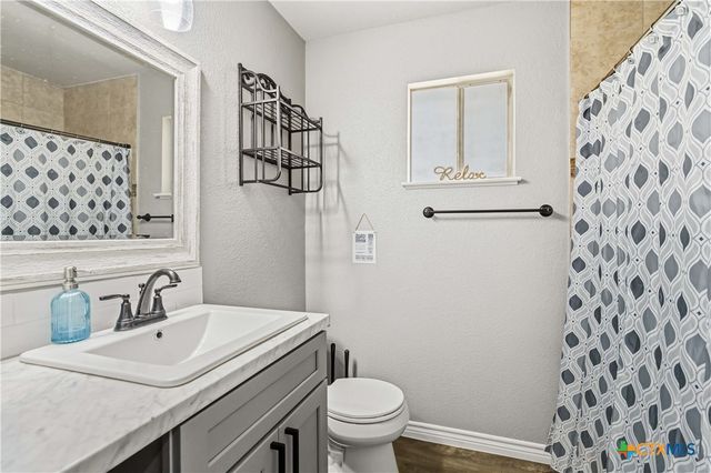 2123 Canyon Lake Drive, Canyon Lake, TX 78133