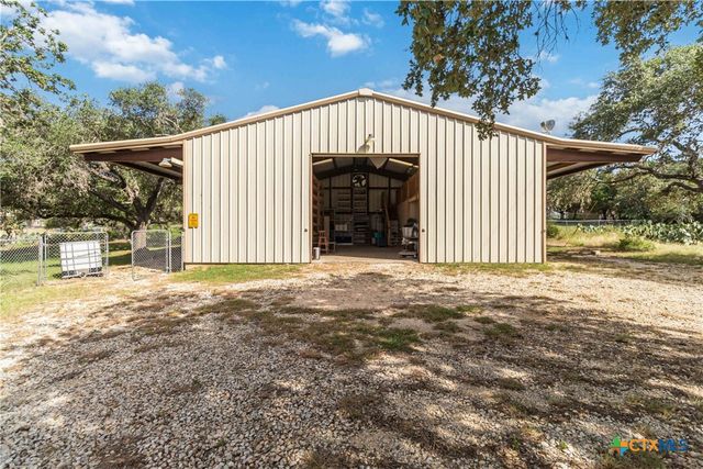 2123 Canyon Lake Drive, Canyon Lake, TX 78133
