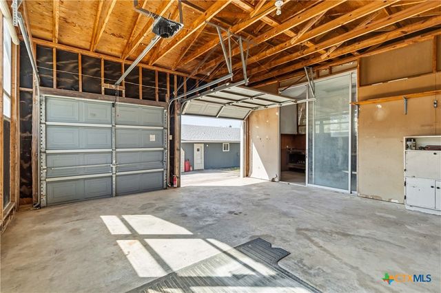 2123 Canyon Lake Drive, Canyon Lake, TX 78133