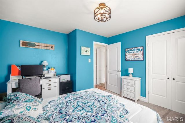 3036 Caprock Court, St Louis, MO 63129