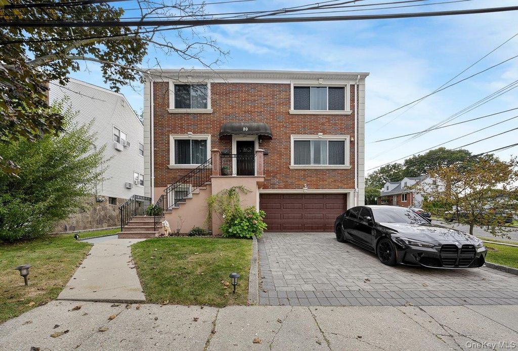 20 Ashford Place, Yonkers, NY 10701