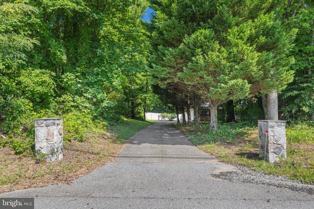 786 MT ZION MARLBORO RD, Lothian, MD 20711
