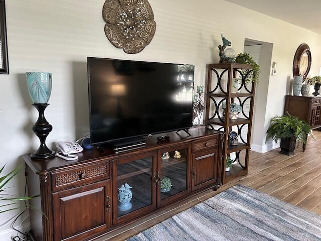 5451 Mariesa Avenue, West Palm Beach, FL 33417