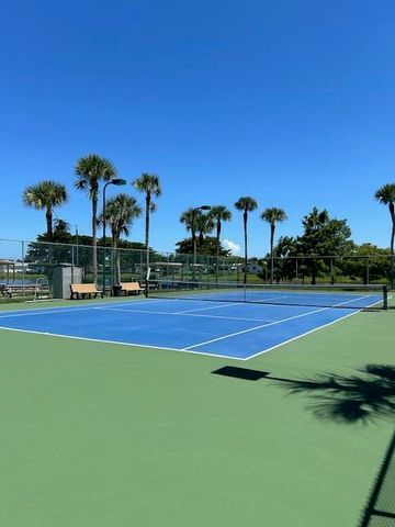 5451 Mariesa Avenue, West Palm Beach, FL 33417